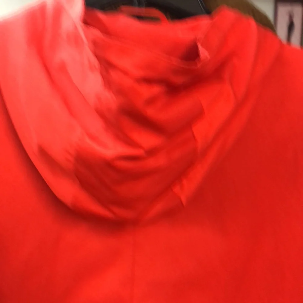 *Lauren -Ralph Lauren red hooded jacket with scarf print lining- pockets - Picture 4 of 13